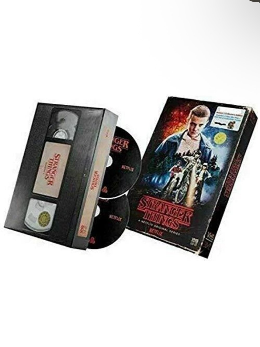SEALED EXCL COLLECTABLE Stranger Things Season 1 Blu Ray Dvd Target Exclusive
